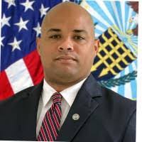 Robert Capers's Instagram, Twitter & Facebook