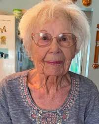 Husband's birthday cake reveals infidelity