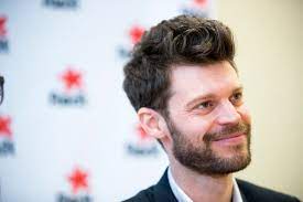 Rødt (), raudt eller ruoksat (), som förkortas r, är ett norskt socialistiskt och marxistiskt parti, bildat den 10 mars 2007 genom samgående mellan rød valgallianse och arbeidernes kommunistparti.i september samma år anslöt sig även trotskistiska internasjonale sosialister till rødt. Medlemssjokk For Rodt I Trondelag Adressa No