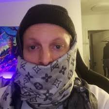 Listen to Coco Puffs by Borgore in tech playlist online for free