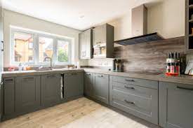 Transitional light mint green kitchen cabinets with wooden countertop. 75 Beautiful Kitchen With Wood Worktops Ideas Designs July 2021 Houzz Uk