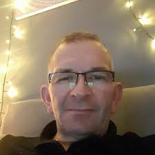 Stream Mark Rayner music