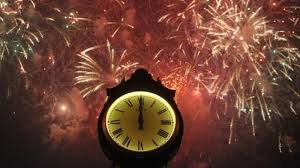 Foc de artificii revelion 2014 , piata constitutiei , bucuresti. Revelion 2019 Ce ArtiÈti Vor Concerta In PiaÈa ConstituÈiei Antena 1