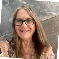 40+ perfiles de «Croxton»