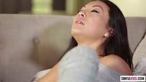 Cumming on Asa Akira's belly - XNXX.COM