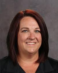 Delma Bowen's Instagram, Twitter & Facebook