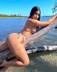 8x10 Roxana Ventura GLOSSY PHOTO photograph picture bikini lingerie IG  model | eBay