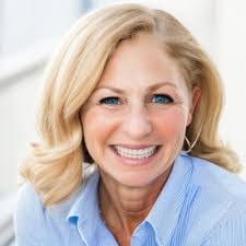 Latisha Mcclinton's Instagram, Twitter & Facebook