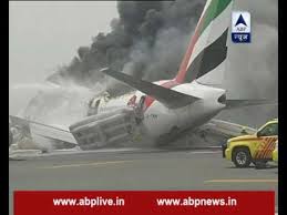Some soldiers were seen jumping off the aircraft before it crashed and exploded around noon in the periphery of the jolo airport in sulu. Emirates Plane From Thiruvananthapuram Crash Lands In Dubai All 282 Passengers Safe Youtube