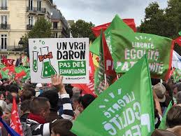Juste avant le rassemblement de la manif pour tous, plusieurs centaines de personnes se sont. Bioethique Manifestation Samedi 10 Octobre A Rennes Rennes Maville Com