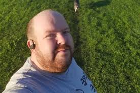 Single Northamptonshire man lists himself