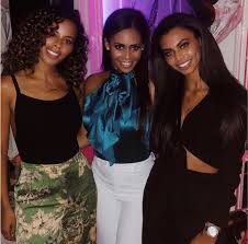 The official website of rochelle humes. Love Island S Sophie Piper And Sister Rochelle Humes Met Long Lost Sibling Last Year After 23 Years Apart