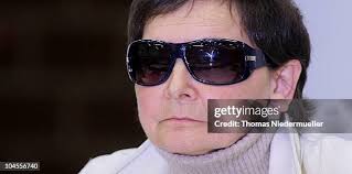 21 Photos & High Res Pictures