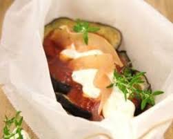 Recette De Aubergines Fondantes En Papillote Au St Moret Ligne Plaisir Tomates Et Jambon De Parme Recette Recette Aubergine Aubergine Alimentation