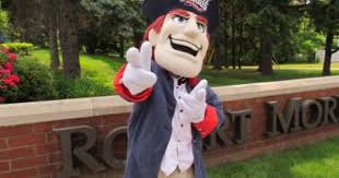Robert Morris University Colonials Romo Named After Robert Morris A Signer Of The Declaration Of Independence And Financi Mascot College Picking Live Mascot