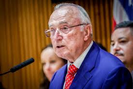 New Orleans to bring in former NYPD commissioner as security expert after  terrorist attack