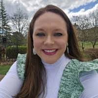 Rachel Hutson's Instagram, Twitter & Facebook