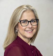 Santander lures Barclays veteran Jane Galvin away from HSBC in banking war  for top talent