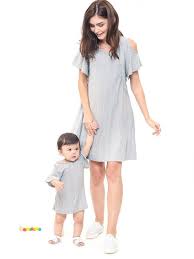 Untuk itu, banyak cara dilakukan termasuk mecari. 46 Gambar Baju Couple Ayah Ibu Dan Anak Laki Laki Umur 2 Tahun Paling Keren Modelbaju Id