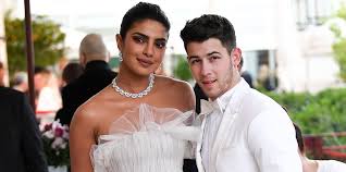 Nick and priyanka went to the 2017 met gala together (before they started dating). How Nick Jonas And Priyanka Chopra Feel About Their 10 Year Age Difference