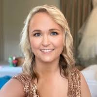 Kayla Minton's Instagram, Twitter & Facebook