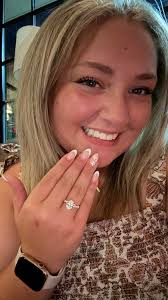 📸 **GIVEAWAY ALERT!** 📸 Hey everyone! Chris Blanks Photography is excited  to announce an amazing giveaway! We are giving one lucky couple a FREE  engagement photoshoot! 💍✨ To celebrate reaching 500 followers,