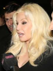 Susana is said to be a great professional and a very spontaneous woman. Susana Gimenez Biography Pantheon