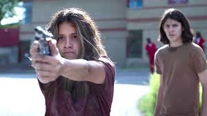 Awake is a movie starring jennifer jason leigh, gina rodriguez, and ariana greenblatt. Awake Trailer People Go Nuts When They Can T Sleep In Apocalyptic Netflix Thriller Screen Realm