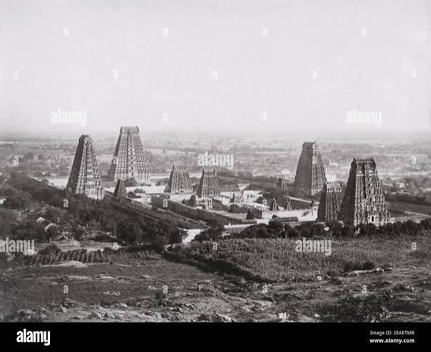 Vintage late 19th century photograph:Meenakshi Temple, Madura, Madurai, India Stock Photo - Alamy