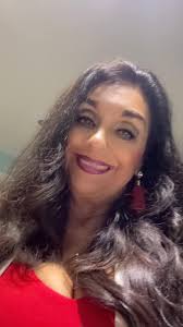 Good morning My name is Sandy I'm looking for friends In The stoke