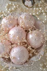 Our selection of old world christmas ornaments is separated by categories listed below. 44 Delicate Shabby Chic Christmas Decor Ideas Digsdigs