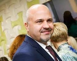 Expunerea țigărilor In Magazine Reclamele La țigări și Sponsorizarea De Către Companiile Din Domeniu Ar Putea Fi Interzise Prevede Un Proiect Usr Procentul Adolescenților Romani Care Fumează De 5 Ori Mai Mare