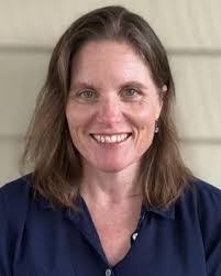 Lori Munn's Instagram, Twitter & Facebook