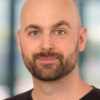 10+ "Simon Reese" profiles