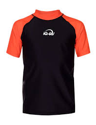 Als surfmarke wissen wir besser als jeder andere, wie wichtig es für kinder ist, sich frei und bequem im und um das wasser zu bewegen. Schwimmshirt Kinder Mit Tuv Gepruftem Uv Schutz 50 Iq Uv