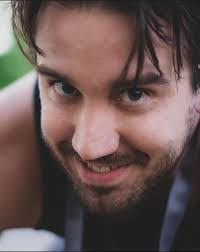 Elias Lyons's Instagram, Twitter & Facebook