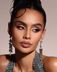 FINAL ESTATAL! 👸🏻😍 Asi se vivio la elección de @mxu.quintanaroo 2025 el  pasado viernes, donde la bellísima Karina Ceja (@cejak_ ) resultó cómo  ganadora. ¡COMÉNTANOS! 👇 Dirección estatal: @ylsa.ortiz #30AniversarioMxU  #MxUFansOficial #MxU #