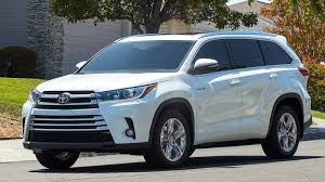 This midsize suv gets better gas mileage than even its smaller lexus nx hybrid cousin. Toyota Highlander Hybrid Wins 1 Suv Award Peruzzi Toyota Blog