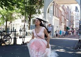 Shop casual, kanganaranaut, queen, dress on SeenIt - 42343
