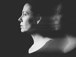 Emotional Flashbacks: Signs, Causes, Triggers, and How to Cope