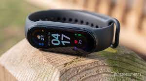 The water resistance rating is 5 atm (equivalent to a depth of 50 m under water), allowing the device to be worn while showering and swimming. Xiaomi Mi Band 6 Review A Clear Winner Android Authority