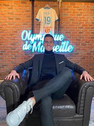 5,933 likes · 2 talking about this. Arkadiusz Milik On Twitter I Am Happy And Proud To Announce That I Am Officially A Player Of Olympique De Marseille One Of The Most Prestigious Clubs In Europe I M Ready For