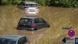 В германии заявляют, что наводнение стало самым страшным стихийным бедствием на памяти живущих. Ueb9eukdthpzim