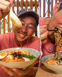 🍜 ¿Listos para nuestro ramen especial? El Abura Soba, es un delicioso  platillo que también destaca en Japón 🇯🇵, y lo serviremos en Yen Ramen.  👉 Lleva fideos de trigo, cha-shu, vegetales,