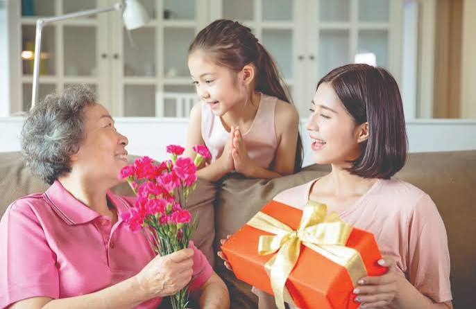Vu lan báo hiếu và những món quà thời 4.0