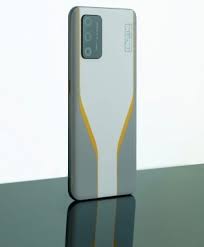 Shown above are some of the official renders of the leather back (aka bumblebee leather edition. Realme Gt 5g Tipped To Come In Bumblebee Leather Variant Antutu Confirms 120hz Screen Universmartphone Com