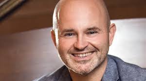 Gregory Ferrante's Instagram, Twitter & Facebook