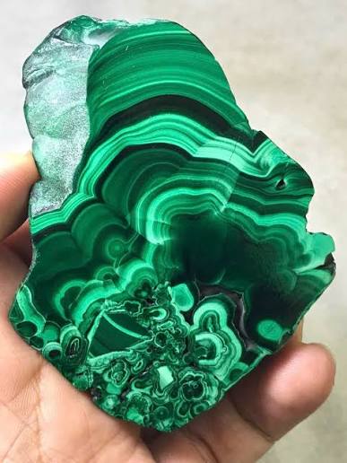 Đá khổng tước tự nhiên rất đẹp