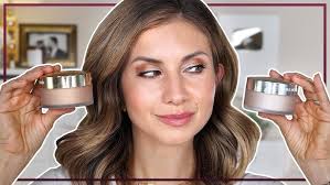 NEW Laura Mercier LIGHT CATCHER Setting Powder Review