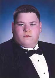 Hi all. This is (scanned, I believe) copy of a picture that I just adore of  my Memaw, a friend and of course Elvis. 👑 I unfortunately have no idea  where the